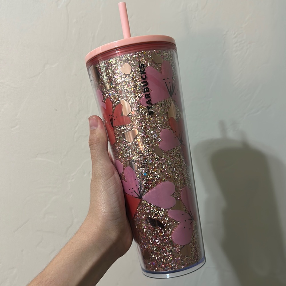 Starbucks Tumblr Valentine’s Day, edition, 24 ounces